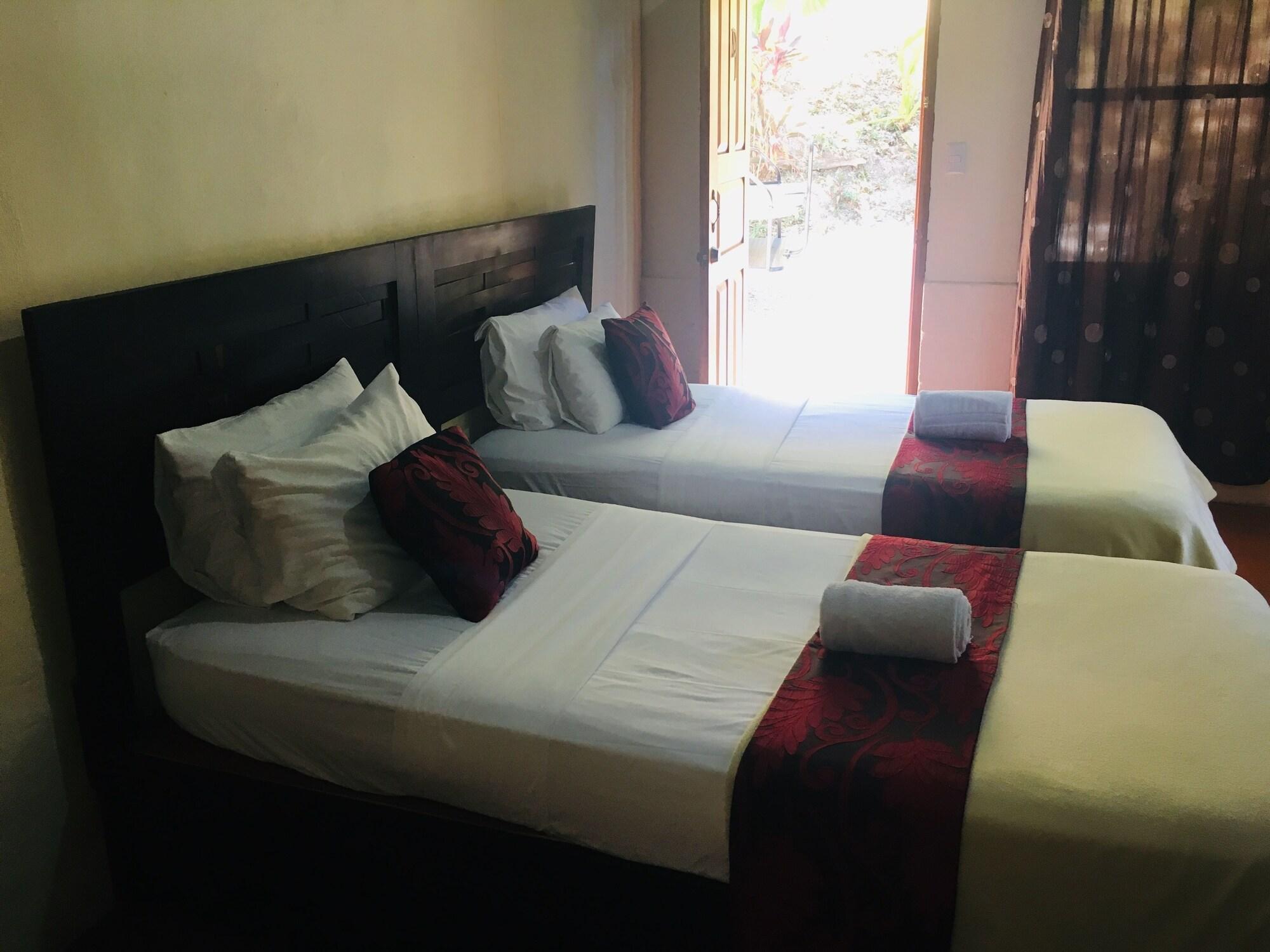Hotel Tabulia Tree